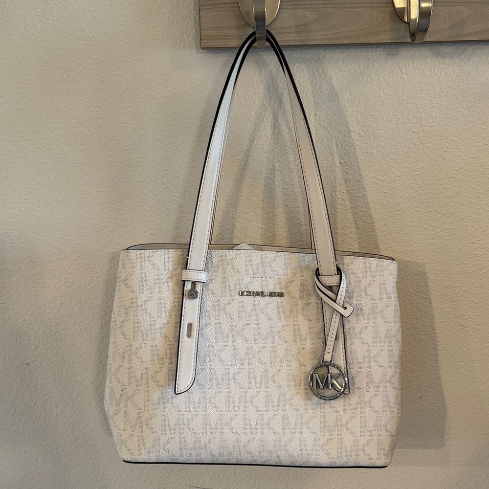Michael Kors Cream Tote with Logo Charm
